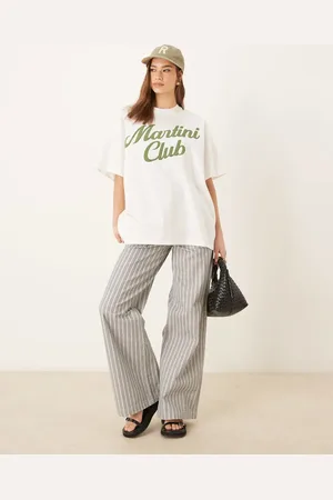 ASOS Camiseta color extragrande con estampado gráfico "Martini Club" de -Blanco