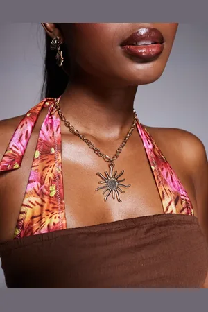 South Beach Collar con colgante de sol de