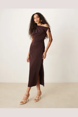 ASOS Vestido midi marrón ceñido con hombro caído con lazada de