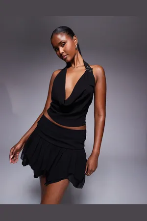 Missyempire Top con cuello desbocado y detalle de hebilla de chifón de Missy Empire (parte de un conjunto)