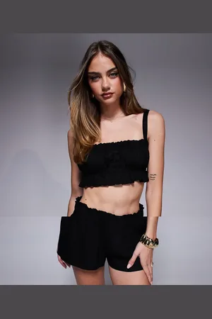 Princess Polly Set de top corto fruncido y pantalones cortos de