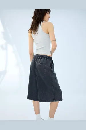 Bershka Bermuda Jort Felpa Volumen Mujer M