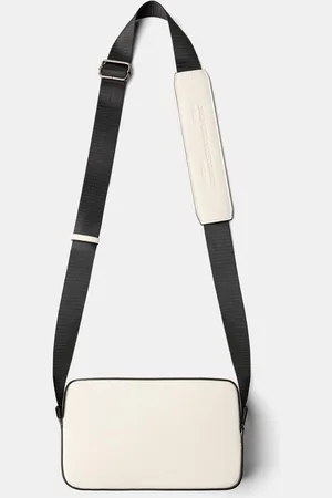 Bershka Bolso Crossbody Caja Rígida Hombre