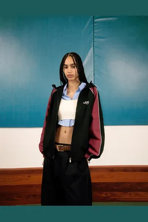 Bershka Cazadora Técnica Capucha Sport Mujer M
