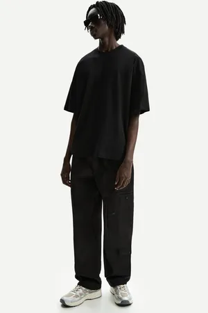 Bershka Pantalón Wide Leg Multicargo Hombre S