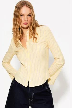 Bershka Camisa Entallada Manga Campana Mujer Xs