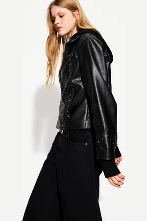 Bershka Cazadora Efecto Piel Tachas Mujer Xs