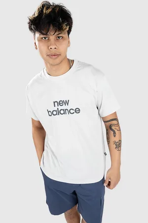 New Balance Linear Logo Relaxed Camiseta