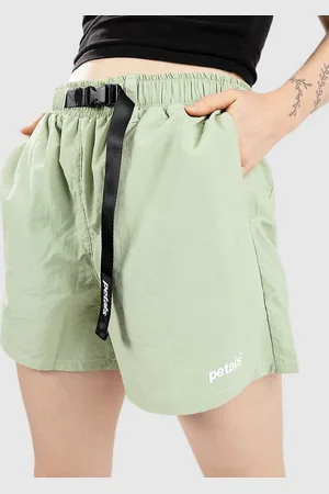 Petals and Peacocks Cruise Tech Pantalones Cortos verde