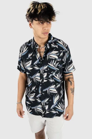 Salty Crew Floral Flyer Tech Woven Camisa negro