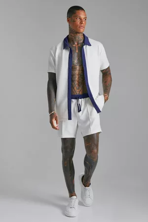 Boohoo Mujer Manga Corta - Pantalón Corto Y Camisa De Manga Corta Y Tela Jersey Texturizada, Cream