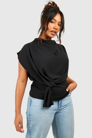 Boohoo Blusa Plus Con Escote Plisado Y Nudo