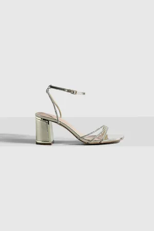 Boohoo Sandalias De Tacón Grueso Bajo De 2 Partes Con Adornos Metálicos