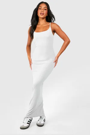 Boohoo Vestido Maxi Premium Ajustado De Tirantes Súper Suave