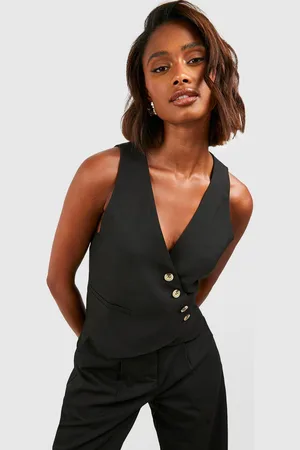 Boohoo Chaleco Entallado Asimétrico Con Botones De Imitación De Cuerno