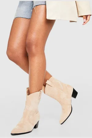Boohoo Botas Camperas Básicas Tobilleras Estilo Western Con Etiqueta