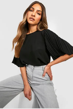 Boohoo Blusa De Tela Con Mangas Plisadas