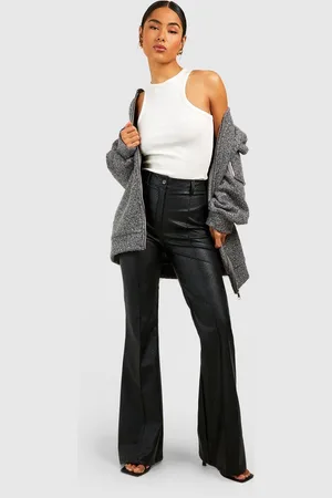 Boohoo Pantalón De Campana Y Tiro Alto Efecto Cuero Con Costuras Frontales