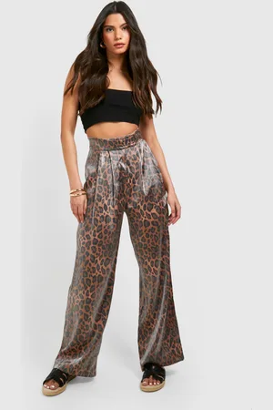 Boohoo Pantalón De Pernera Recta Y Tiro Alto Con Estampado De Leopardo