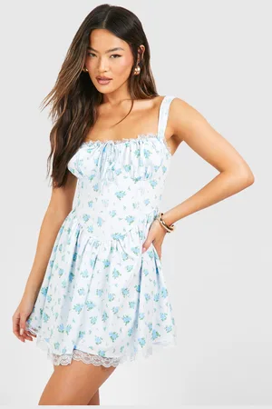 Boohoo Vestido Mini Estilo Mesonera De Tirantes Con Estampado De Flores