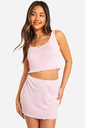 Boohoo Top Sin Mangas De Pointelle Con Escote En U Y Detalle De Rosas