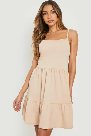 Boohoo Vestido Holgado De Tirantes Con Escote Cuadrado