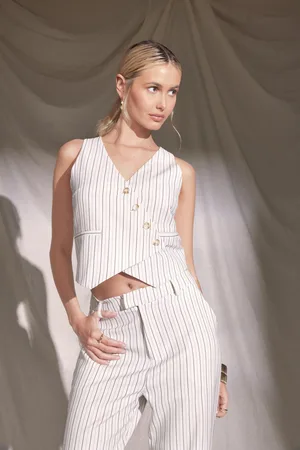Boohoo Chaleco Efecto Lino Asimétrico