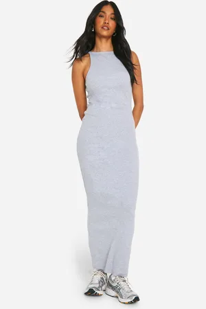 Boohoo Vestido Maxi Básico De Canalé Con Escote De Nadador