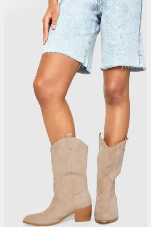 Boohoo Botas Camperas Estilo Western De Holgura Ancha Con Etiqueta En El Tobillo