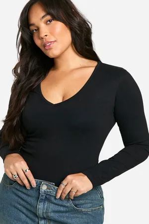 Boohoo Camiseta Plus De Manga Larga Con Escote De Pico
