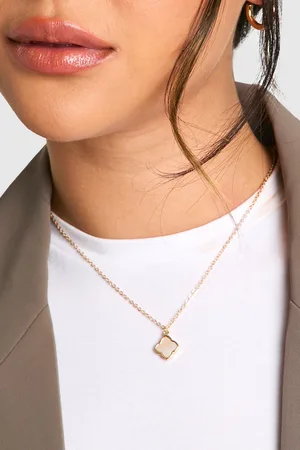 Boohoo Collar Con Perla Y Trébol