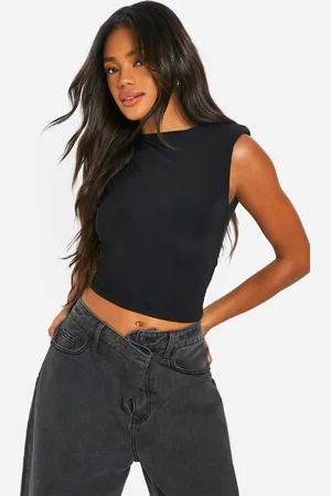 Boohoo Top Ceñido Sin Mangas Con Hombreras