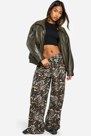 Boohoo Vaqueros De Pernera Ancha Con Estampado De Leopardo