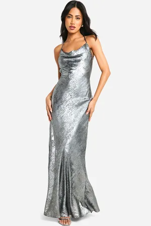 Boohoo Vestido Maxi Metálico Plisado