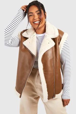 Boohoo Chaleco Plus De Cuero Sintético Con Ribete De Borreguito Sintético