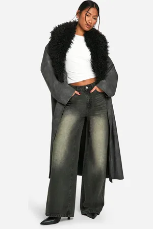 Boohoo Gabardina Efecto Vintage De Cuero Sintético Con Cuello De Pelo