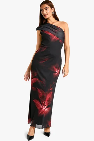 Boohoo Vestido Maxi De Malla Con Pliegue Y Un Hombro Descubierto