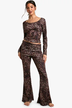 Boohoo Pantalón De Campana Con Estampado De Leopardo