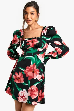 Boohoo Vestido Mini Estilo Mesonera Estilo Corsé Con Estampado De Flores