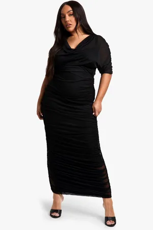 Boohoo Vestido Plus Midaxi Fruncido Con Escote Plisado