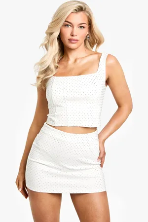 Boohoo Minifalda Con Incrustaciones Y Estampado Hot Fix