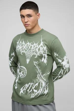 Boohoo Camiseta De Manga Larga Con Cuello Extendido Y Estampado Gótico A Gran Escala