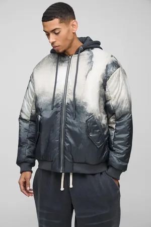 Boohoo Chaqueta Bomber Oversize Con Capucha Y Estampado Abstracto En Color Carbón