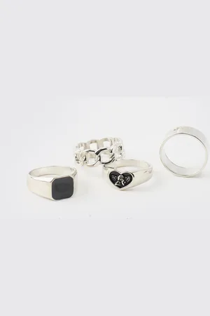Boohoo Pack De 4 Anillos Con Cruz