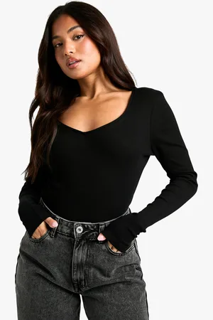 Boohoo Body Petite Básico De Manga Larga Con Escote De Pico