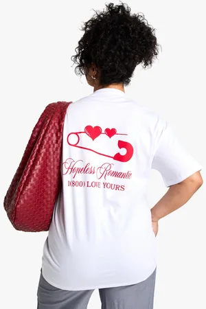 Boohoo Camiseta Plus Oversize Con Estampado Romántico