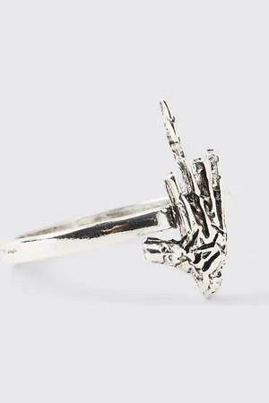 Boohoo Anillo Con Forma De Mano De Esqueleto