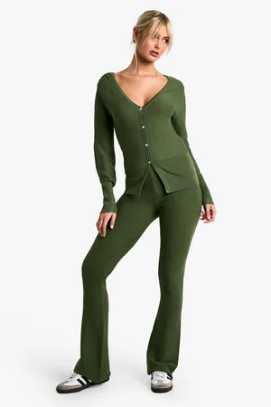 Boohoo Conjunto Coordinado De Pantalón De Campana Y Cárdigan De Punto Y Canalé Premium Con Cintura Ceñida