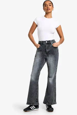 Boohoo Vaqueros Petite De Campana
