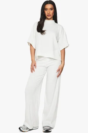 Boohoo Conjunto De Pantalón De Pernera Ancha Y Top Oversize De Canalé